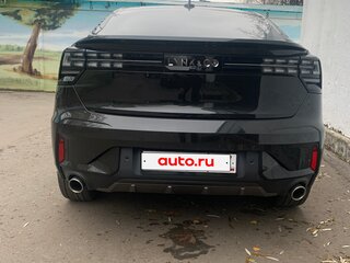 2020 Lynk & Co 05, чёрный, 3000000 рублей, вид 4