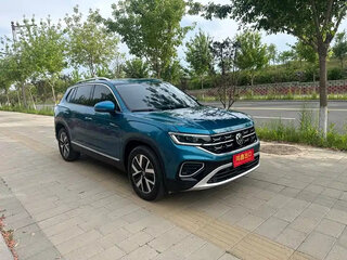 2023 Volkswagen Tayron I Рестайлинг, голубой, 1935028 рублей, вид 3