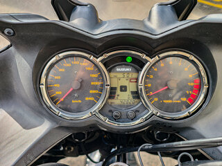 2008 Suzuki V-Strom 1000, серебристый, 440000 рублей, вид 2