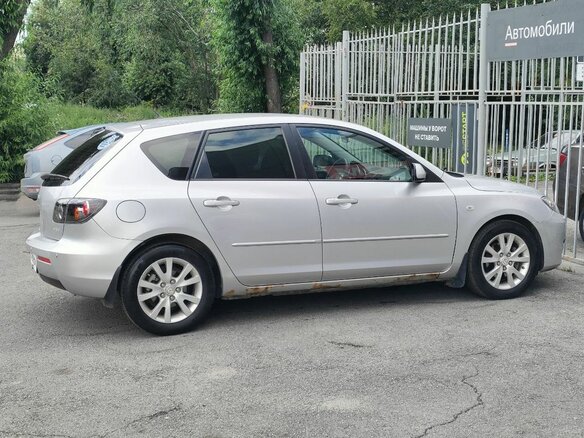 2007 Mazda 3 I (BK) Рестайлинг, серебристый, 535000 рублей - вид 6
