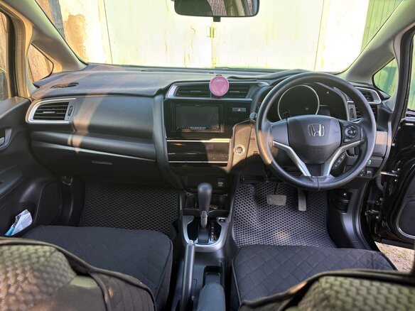 2019 Honda Fit III Рестайлинг, чёрный, 1140000 рублей - вид 18