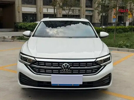 2023 Volkswagen Sagitar III Рестайлинг, белый, 1650000 рублей, вид 2