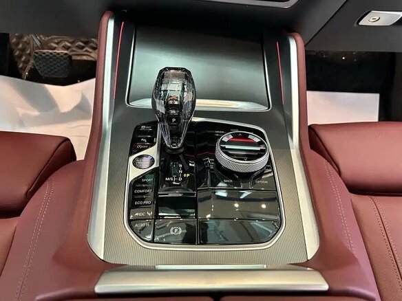 2022 BMW X6 30i III (G06), белый, 6431000 рублей - вид 6