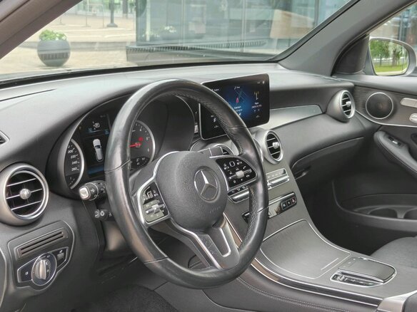 2019 Mercedes-Benz GLC 300 d I (X253) Рестайлинг, чёрный, 3500000 рублей - вид 17