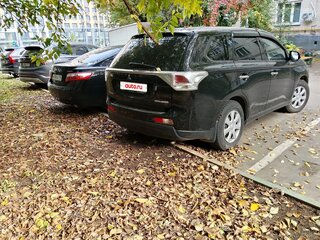 2012 Mitsubishi Outlander III, чёрный, 1040000 рублей, вид 4