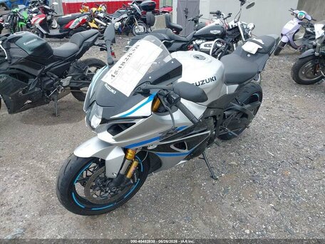 2025 Suzuki GSX-R 1000, синий, 1477496 рублей, вид 5