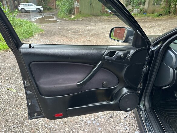2003 Skoda Octavia I (A4) Рестайлинг, чёрный, 450000 рублей - вид 10