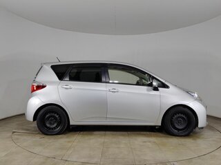 2014 Toyota Ractis II, серый, 1130000 рублей, вид 4