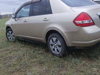 2009 Nissan Tiida Latio I, золотистый, 470000 рублей, вид 3