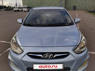 2013 Hyundai Solaris I, серый, 750000 рублей, вид 3