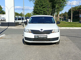 2015 Skoda Rapid I, белый, 700000 рублей, вид 2