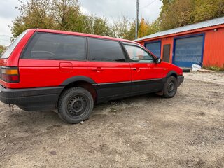 1992 Volkswagen Passat B3, красный, 95000 рублей, вид 2