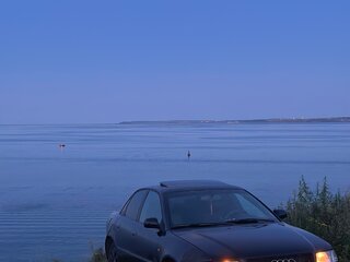 2001 Audi A4 I (B5) Рестайлинг, чёрный, 220000 рублей, вид 3