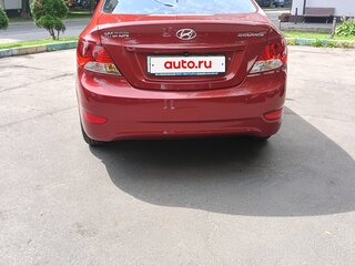 2014 Hyundai Solaris I, красный, 775000 рублей, вид 4