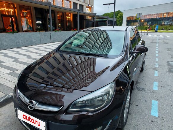2013 Opel Astra J Рестайлинг, коричневый, 825000 рублей - вид 8
