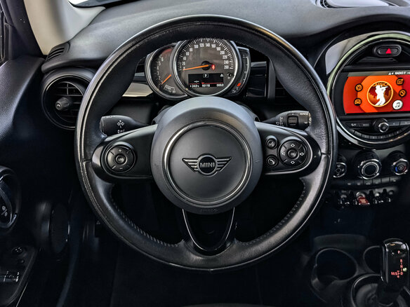 2020 Mini Hatch Cooper III (F55/F56) Рестайлинг, серый - вид 20