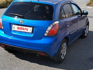 2011 Kia Rio II Рестайлинг, синий, 600000 рублей, вид 4