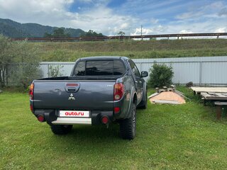 2008 Mitsubishi L200 IV, серый, 1000000 рублей, вид 2