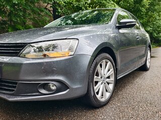 2013 Volkswagen Jetta VI, серый, 1080000 рублей, вид 2