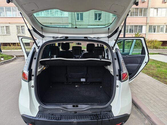 2016 Renault Scenic III Рестайлинг 2, белый, 970000 рублей - вид 15