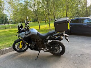 2023 Suzuki V-Strom 800DE, серый, 1100000 рублей, вид 2