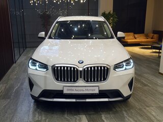 2022 BMW X3 20d xDrive III (G01) Рестайлинг, белый, 5180000 рублей, вид 3