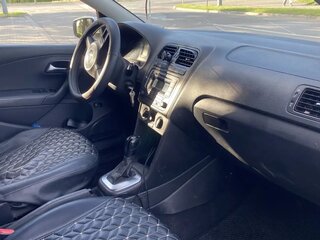 2015 Volkswagen Polo V, серебристый, 880000 рублей, вид 5