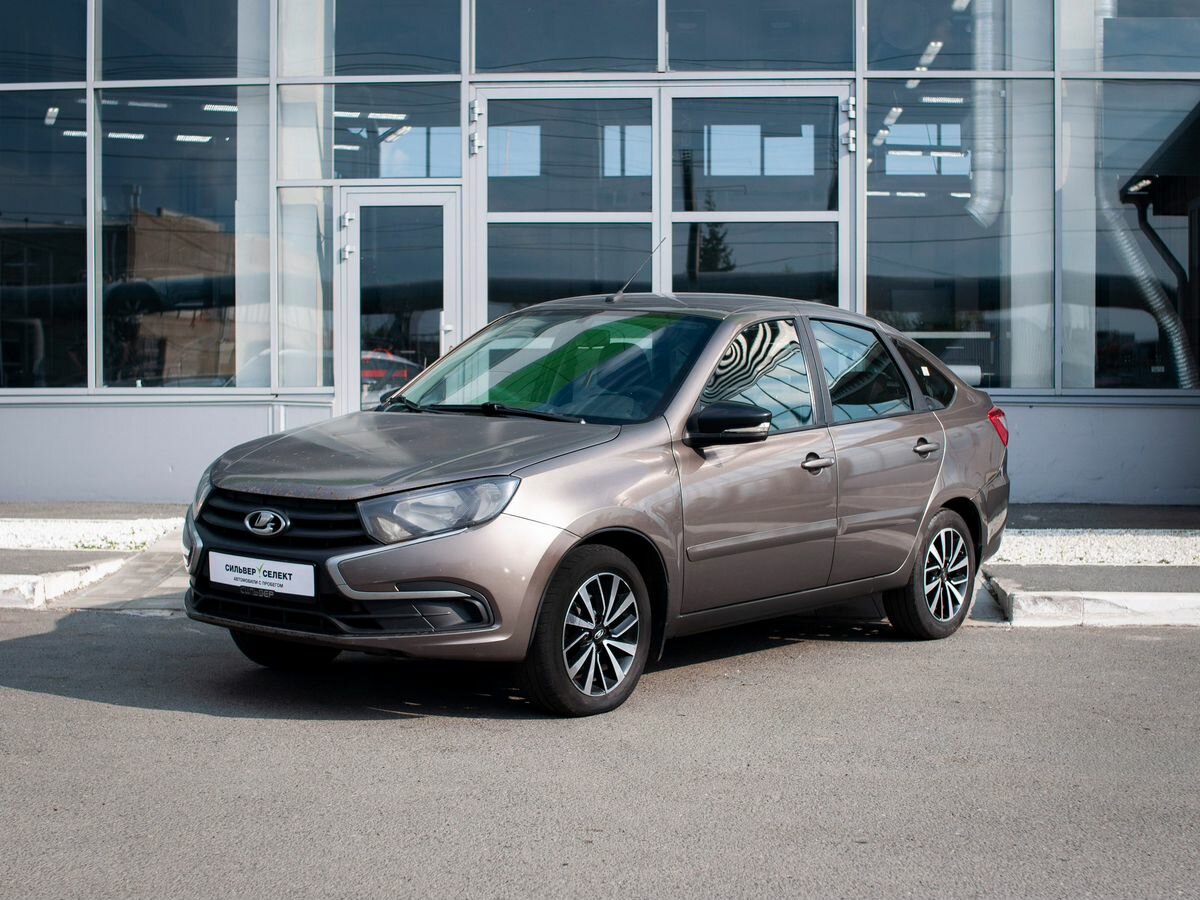 Открыть фотографии: Lada (ВАЗ) Granta I Рестайлинг