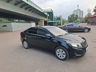2014 Kia Rio III, чёрный, 430000 рублей, вид 5