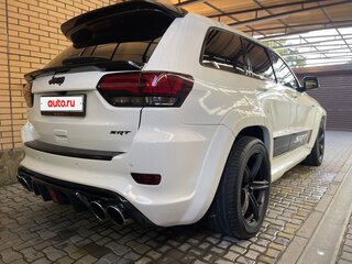 2013 Jeep Grand Cherokee SRT IV (WK2) Рестайлинг, белый, 3800000 рублей, вид 2