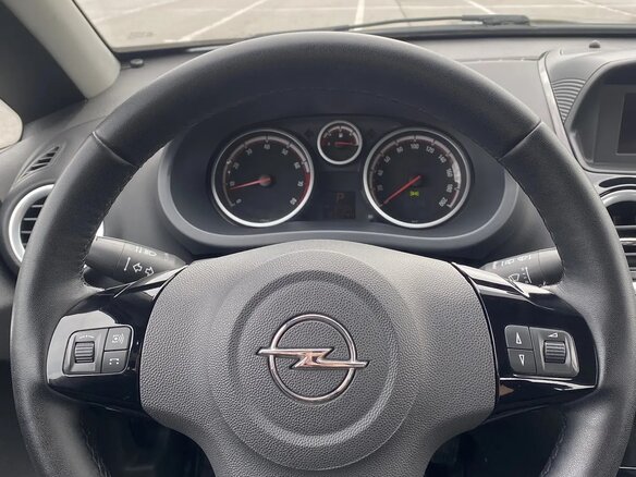 2008 Opel Corsa D, чёрный, 450000 рублей - вид 8