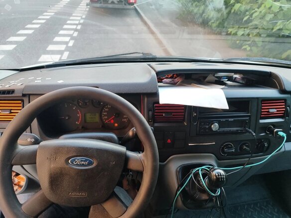 2010 Ford Transit, белый, 850000 рублей - вид 4