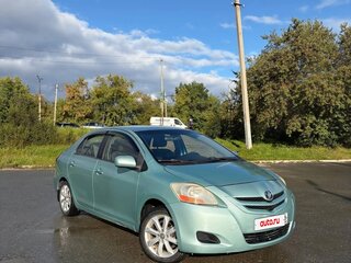 2008 Toyota Yaris II, зелёный, 620000 рублей, вид 3