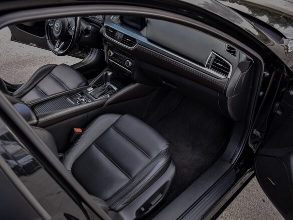 2017 Mazda 6 III (GJ) Рестайлинг, чёрный, 2140000 рублей - вид 9