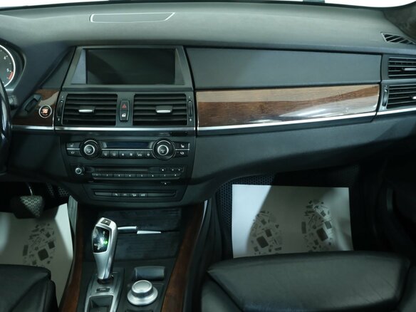 2008 BMW X5 35d II (E70), серебристый, 1799000 рублей - вид 17