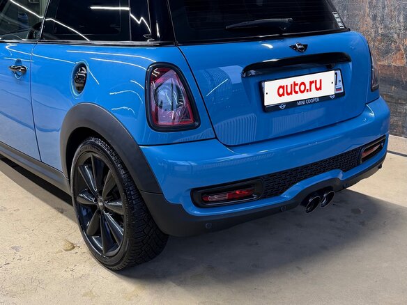 2013 Mini Hatch Cooper S II (R56) Рестайлинг, синий, 1300000 рублей - вид 1