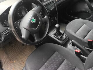 2010 Skoda Octavia II (A5) Рестайлинг, серый, 480000 рублей, вид 4