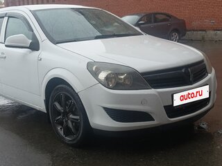 2011 Opel Astra H Рестайлинг, белый, 450000 рублей, вид 2
