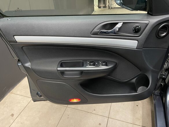 2010 Skoda Octavia II (A5) Рестайлинг, серый - вид 7