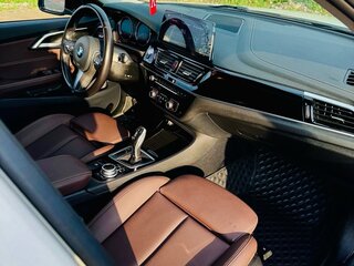 2021 BMW 1 серии 120i III (F52) Рестайлинг, белый, 2650000 рублей, вид 5