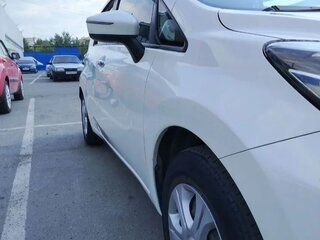 2019 Nissan Note II Рестайлинг, белый, 1150000 рублей, вид 5