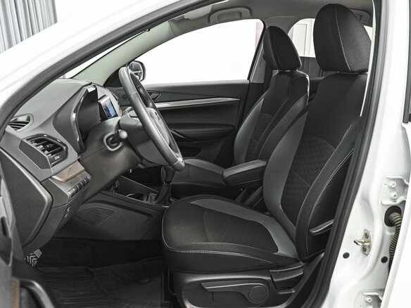 2024 Lada (ВАЗ) Vesta I Рестайлинг (NG), белый, 1258000 рублей - вид 8