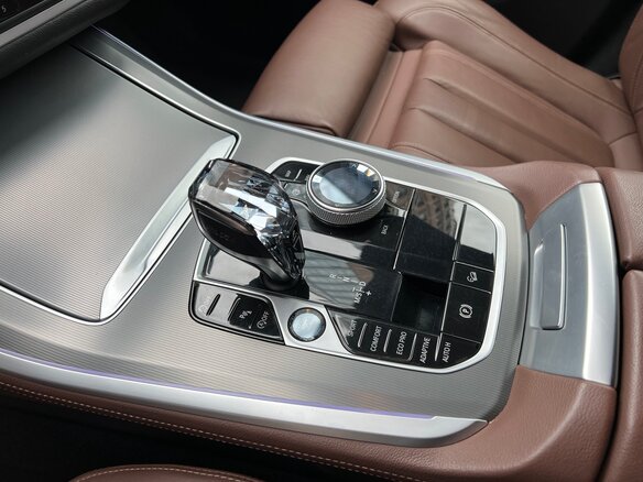 2021 BMW X5 30d IV (G05/G18), синий, 5500000 рублей - вид 8