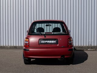 2001 Nissan March II (K11), красный, 325000 рублей, вид 4