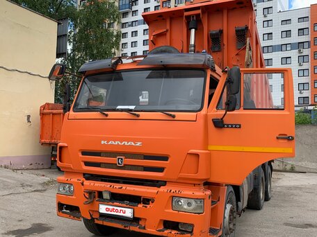 2018 КамАЗ 6520, красный, 1100000 рублей, вид 2