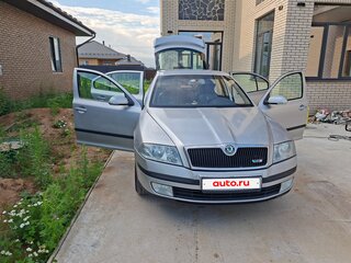 2008 Skoda Octavia II (A5), серебристый, 500000 рублей, вид 1