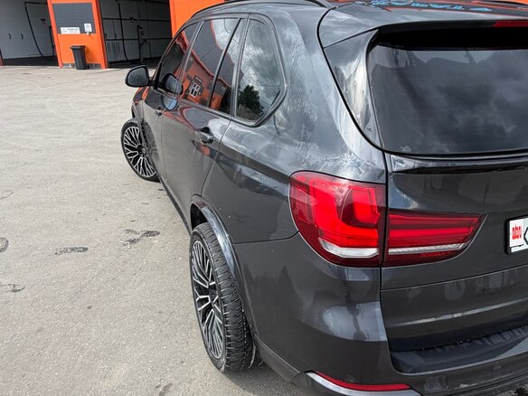 2014 BMW X5 30d III (F15), серый, 2600000 рублей - вид 9
