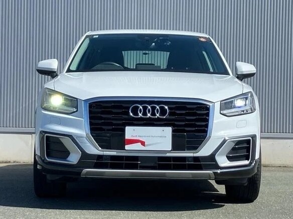 2020 Audi Q2 I, белый - вид 1