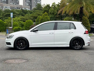 2020 Volkswagen Golf VII Рестайлинг, белый, 1270013 рублей, вид 4