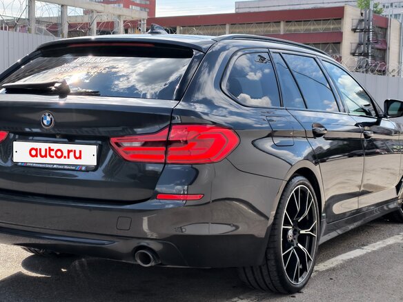 2018 BMW 5 серии 520d VII (G30/G31/G38), серый, 2650000 рублей - вид 8